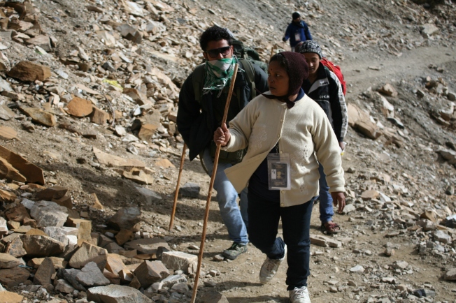 Pilgrims towards Kalapani